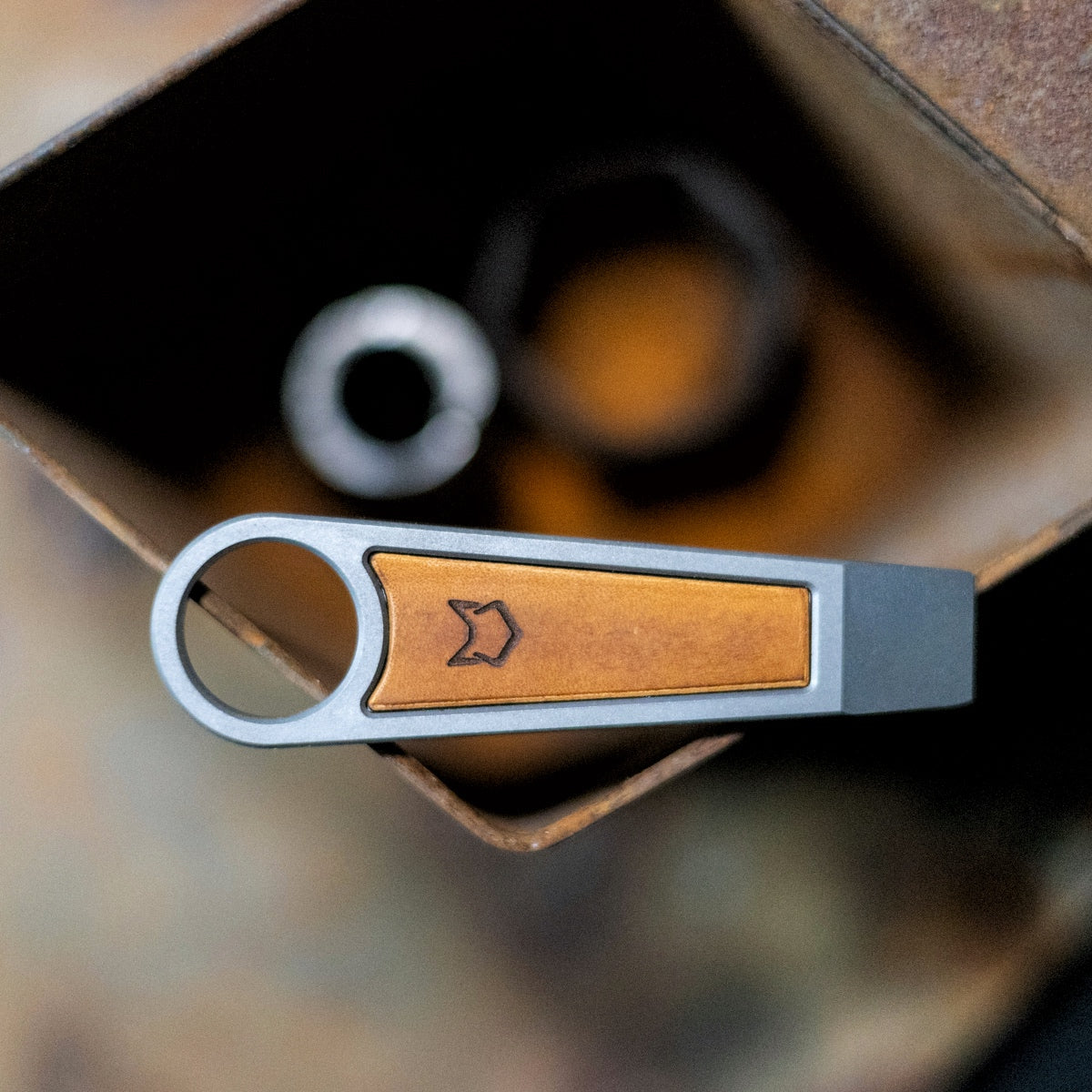Jimbo Titanium EDC Pry Bar