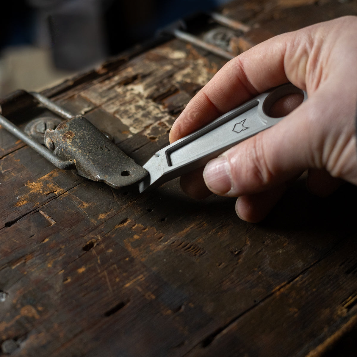 Jimbo Titanium EDC Pry Bar