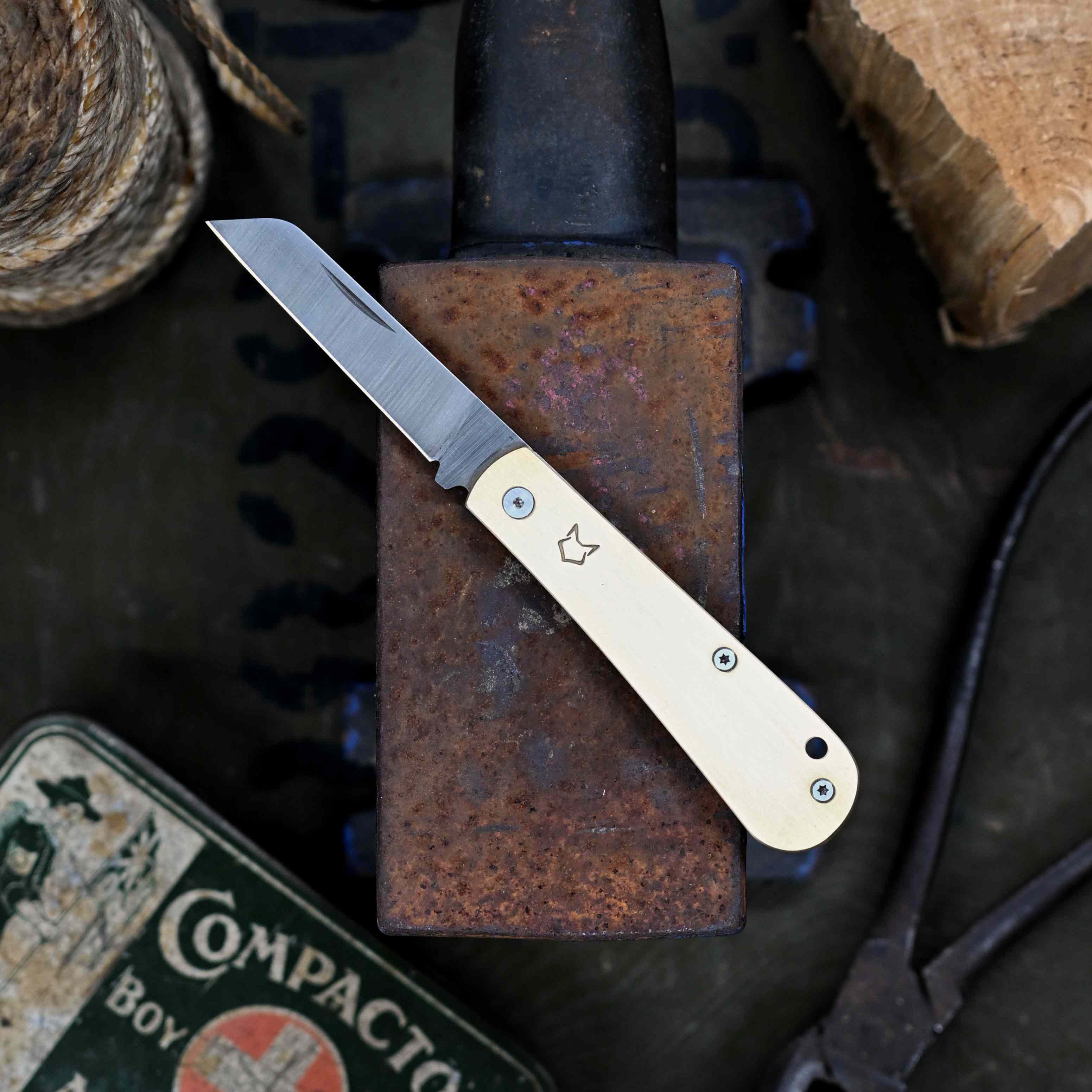 Wyvis Knife - Slip Joint knife